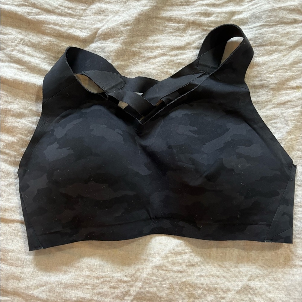 Lululemon sports bra gray camo size 32DD